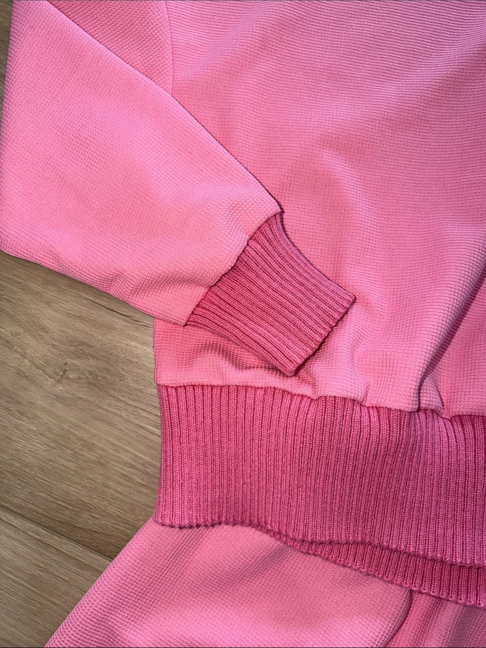 Women's Pink Knit Two-Piece skirt Set turtleneck top & waffle knit style Large - Picture 5 of 6